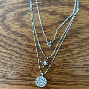 3 layer star necklace!!